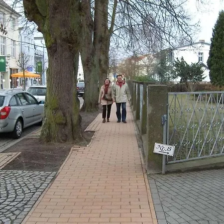 Semesterbostad With 2 Bedrooms *